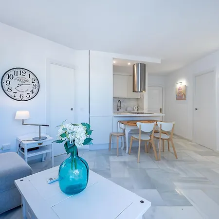 Apartment Puerto Marina Sea View - 1 Minuto De La Playa Vista Al Mar *