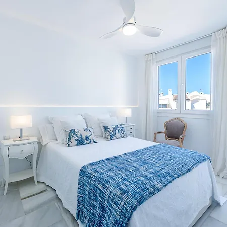 Apartment Puerto Marina Sea View - 1 Minuto De La Playa Vista Al Mar